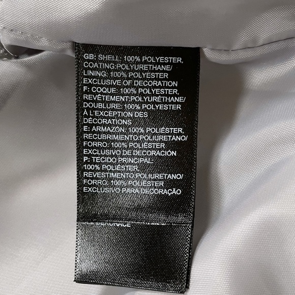 The North Face Women’s Resolve Plus Rain Jacket - Picture 6 of 8